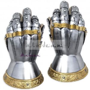 Medieval Knight Armour Gloves