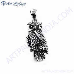 Fashion Owl Style Silver Pendant