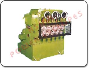 ROLL FORMING MACHINE FOR MAKING SHUTTER STRIPS