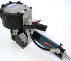 PNEUMATIC OPERATED COMBINATION TOOL