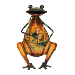 Metal Frog Musical statue