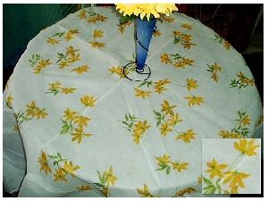 Elegant floral printed table top