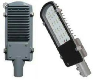 Dimmable Street Light