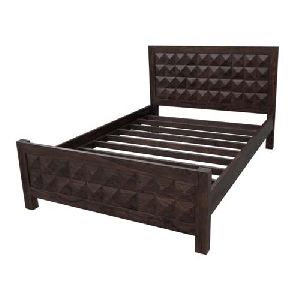 WOODEN DIAMOND DESIGN BED