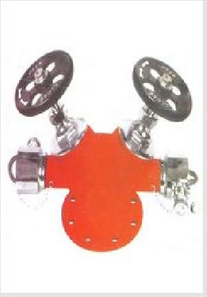 Double Outlet Type Stainless Steel Landing Valve