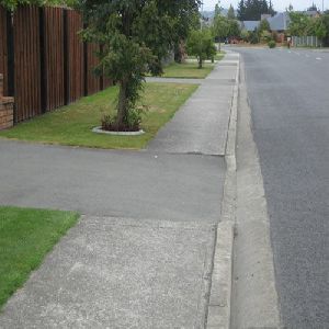 footpath curbing