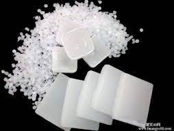 Solid semi refined paraffin wax, Brand Name : KunLun Brand