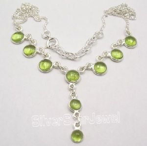PERIDOT LOVELY Curb Chain Necklace JEWELRY