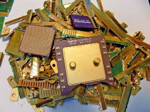 Intel Pentium Pro Ceramic CPU scraps, Ram and E waste scrap