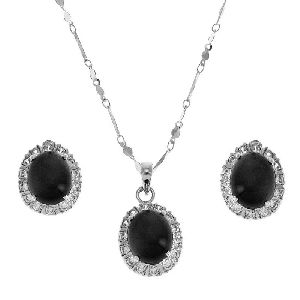 Jewelry Set Pendant Earrings and Silver Chain Black Onyx Gemstone