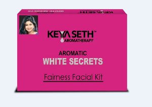 Aromatic White Secrets Fairness Facial Kit