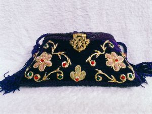 Zari Embroidery Flower Clutch Purse