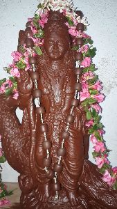 Navapashanam Murugan Statues