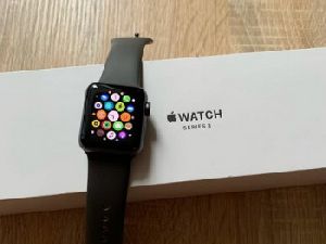 Apple Watch Series 3 38mm ( Space Grey) with GPS