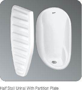 Half Stall Urinal with Partition Plate