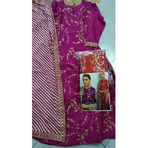 Muslin Bollywood Replica Gown