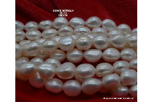 FRESHWATER TUMBLE SHAPE WHITE COLOR PEARL BEADS