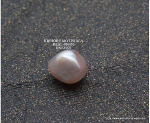 VENEZUELA NATURAL UNEVEN SHAPE REAL PEARL