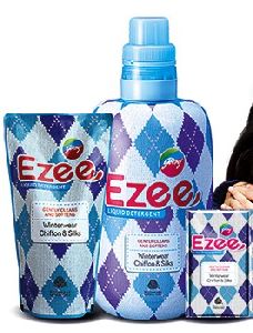 Blue Liquid EZEE, For Cleaning Use, Packaging Type : Plastic Bottle