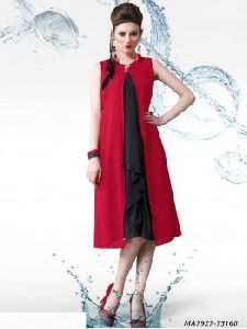 Red Georgette Solid Party Knee-Long Kurti