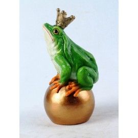 King frog on golden ball home dcor, garden decoration