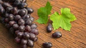 Fresh Pure Black Grapes