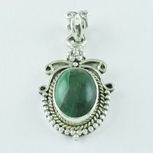 Oval Shape Malachite Stone Pendant