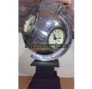 Aluminium Globe Clock With Base