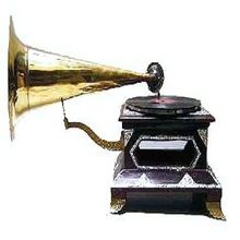 long horn wooden gramophone