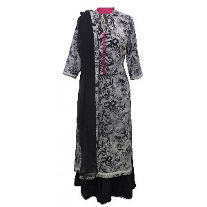 BLACK PRINTED SHARARA OUTFIT Suit