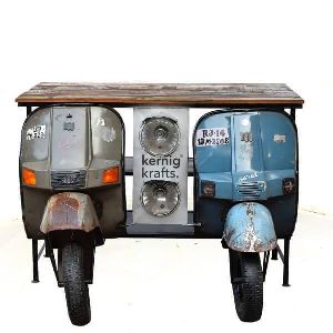 BAJAJ SCOOTER MOTORCYCLE UNIQUE SERVING COUNTER