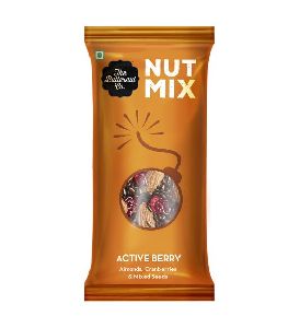 Active Berry Flavoured Mixed Nuts