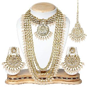 gold plated kundan white beads bridal necklace set