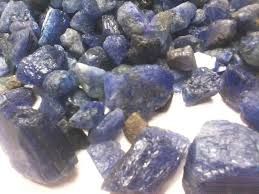 tanzanite rough stones