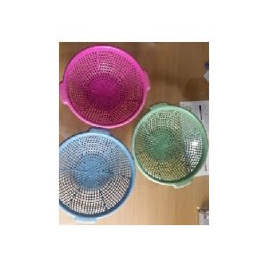 Round Plastic Baskets