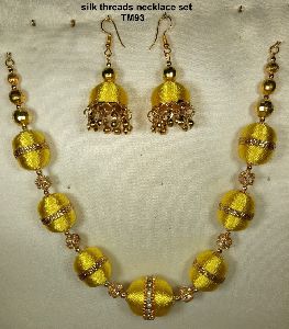 Silk Thread Beads Necklace Set