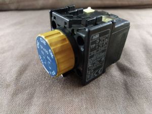 ABB TP40D TIMER BLOCK FPTN47701R0007 0.1 TO 40 SEC