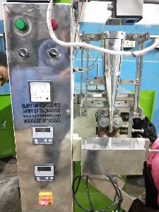 Form Fill Machine for Liquid and paste