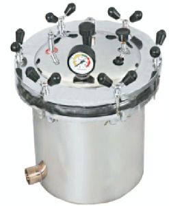Stainless Steel Six Wing Nut Type Autoclave