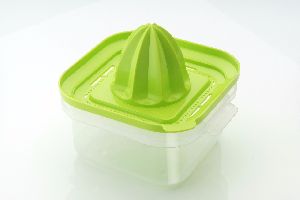 Plastic Small Juicer