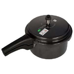 3 Litre Outer Lid Hard Anodized Pressure Cooker