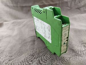 PHOENIX CONTACT MCR-C-UI-UI-DCI SIGNAL CONDITIONING MODULE 2810913 MCRCUIUIDCI