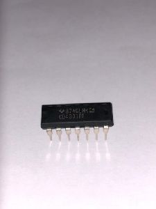 Logic Gates IC Chip