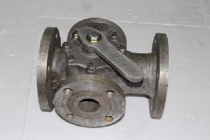 Defuel valve