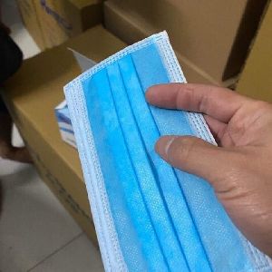 Disposable Dust Face Mask. what's app + 6 6 6 5 2 1 3 6 7 3 2