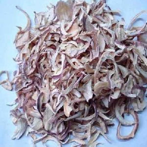 dehydrated onion flakes