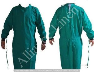 WATER REPELLENT SURGICAL GOWN