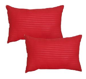 Red Fiber Pillow Set
