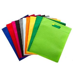 d cut non woven bag