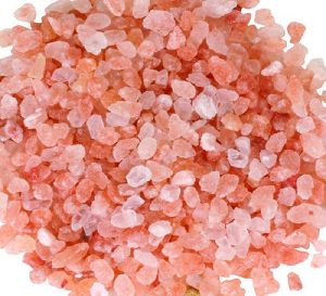 Himalayan pink rock salt granules